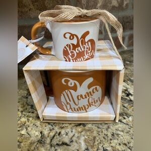 Market Finds Mama Pumpkin and Baby Pumpkin mug set Brand New!  Last One!